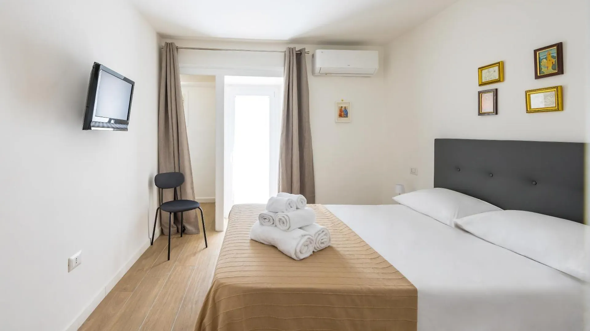Terrazza Spaccanapoli By Napoliapartments Apartment Naples